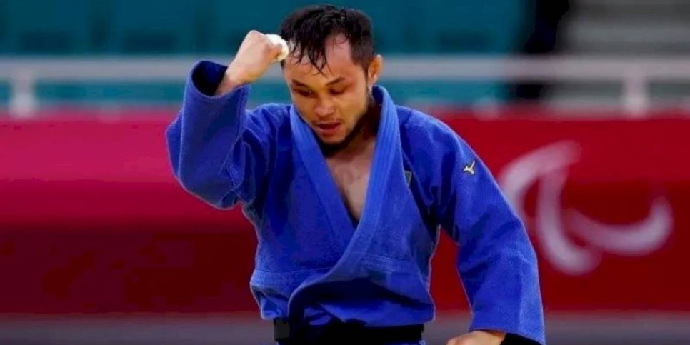 
                    Дзюдоист Ануар Сариев завоевал серебро Паралимпиады
                