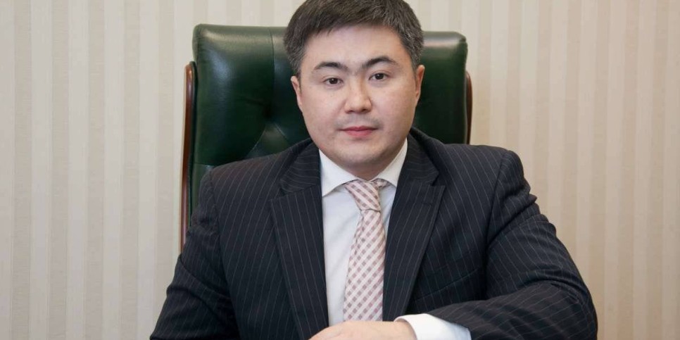 
                    Глава Нацбанка объяснил причину ослабления тенге
                