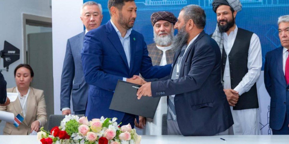 
                    Предприниматели Казахстана и Афганистана заключили многомиллионные контракты
                