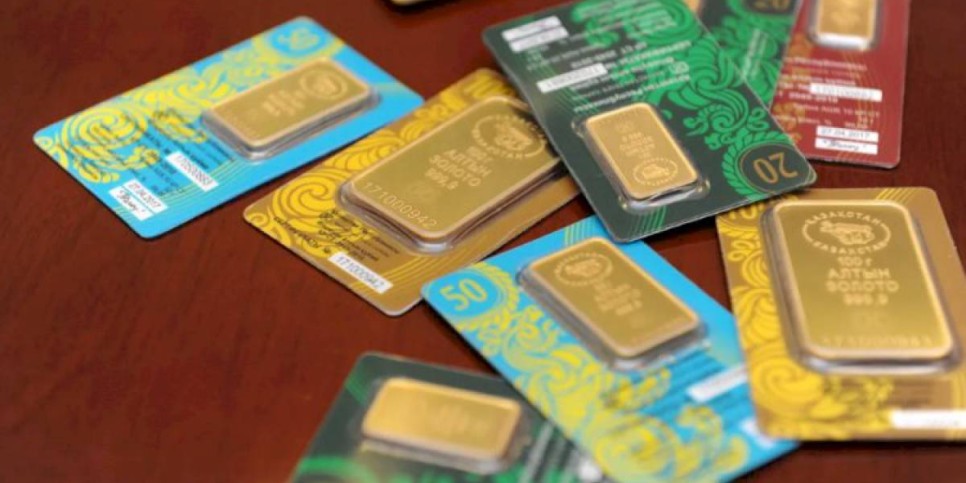 
                    Сколько золотых слитков было продано в 2022 году в Казахстане
                