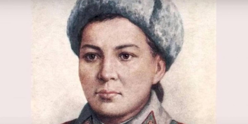 
                    Нацбанк выпустил коллекционную монету, посвященную Маншук Маметовой
                