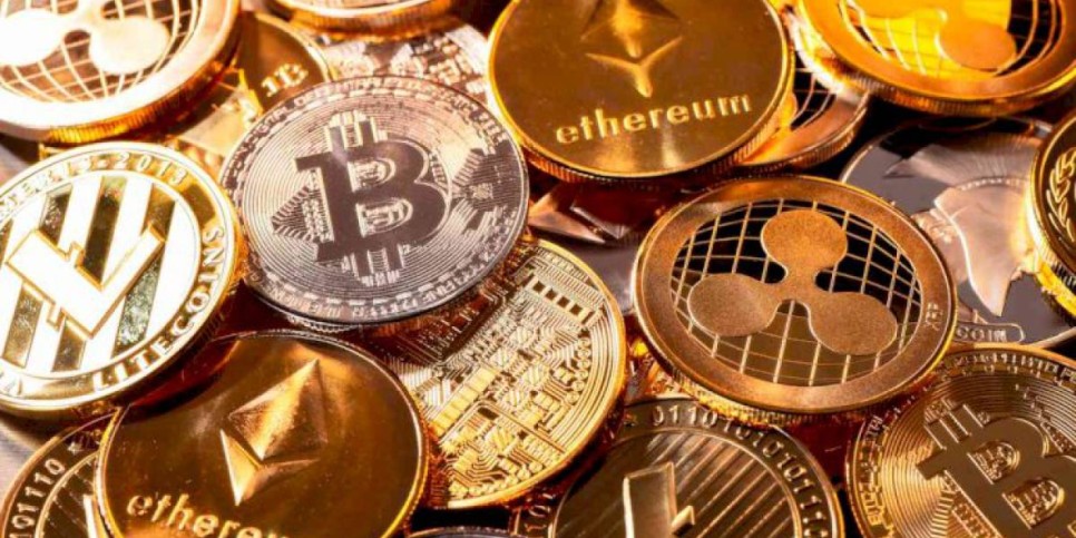 
                    Почему обвалились курсы криптовалют – эксперты
                