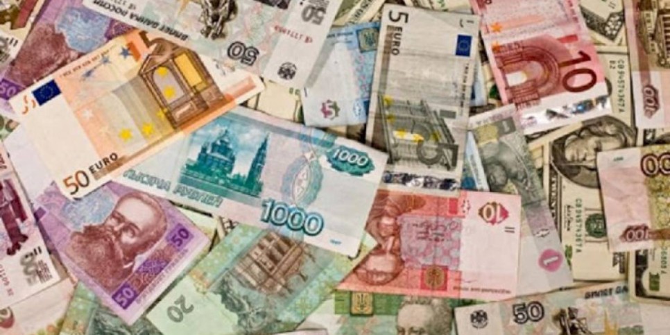 
                    Тенге укрепился, рубль ослаб: обзор по курсу мировых валют за неделю
                