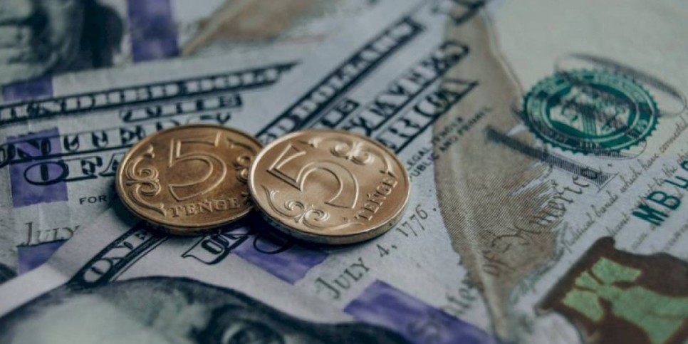 
                    Более 91 миллиона долларов потратил Нацбанк для поддержания курса тенге
                