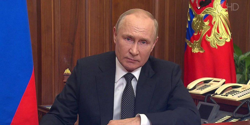 
                    Путин выступил с видеообращением из-за действий Пригожина
                