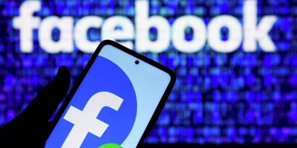 
                    Facebook согласился разделить между пользователями 725 млн долларов
                