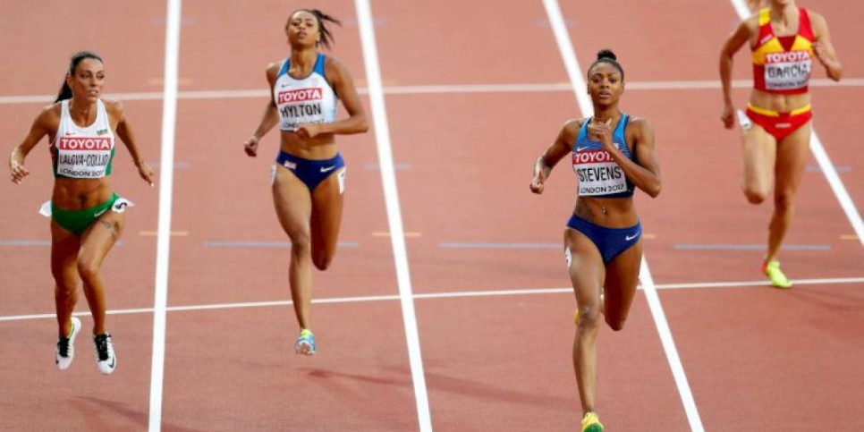 
                    Совет World Athletics запретил трансгендерам участвовать в турнирах с женщинами
                