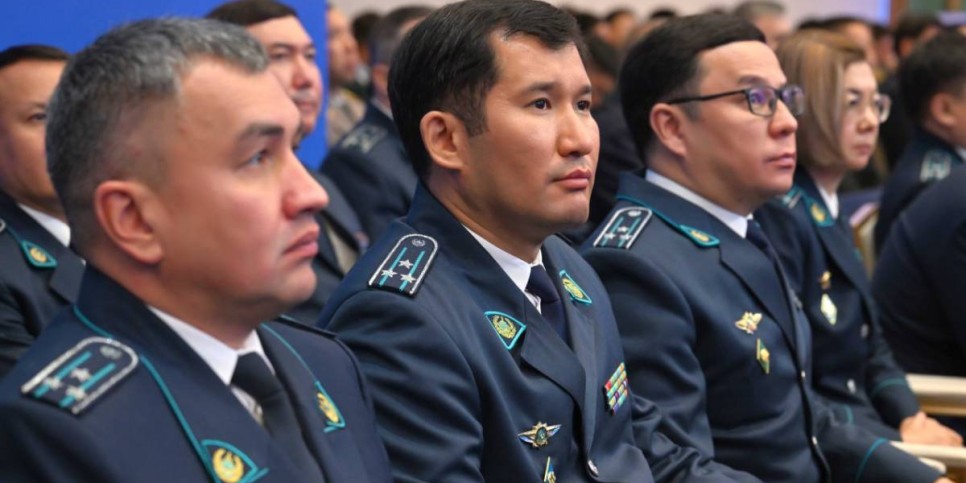 
                    842 погибших, 4500 раненых – Токаев о правоохранителях, погибших при исполнении служебного долга
                