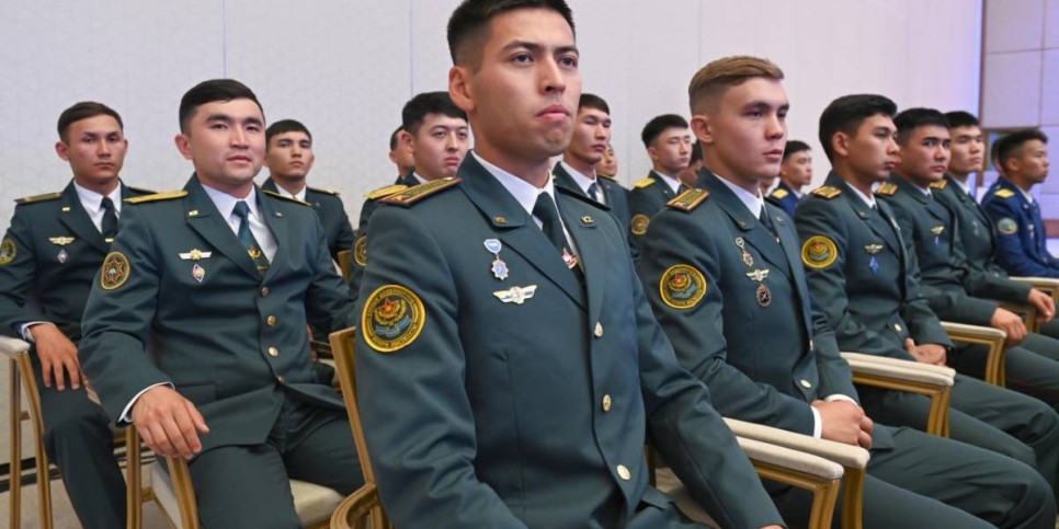
                    Токаев объявил амнистию в честь 30-летия Конституции
                