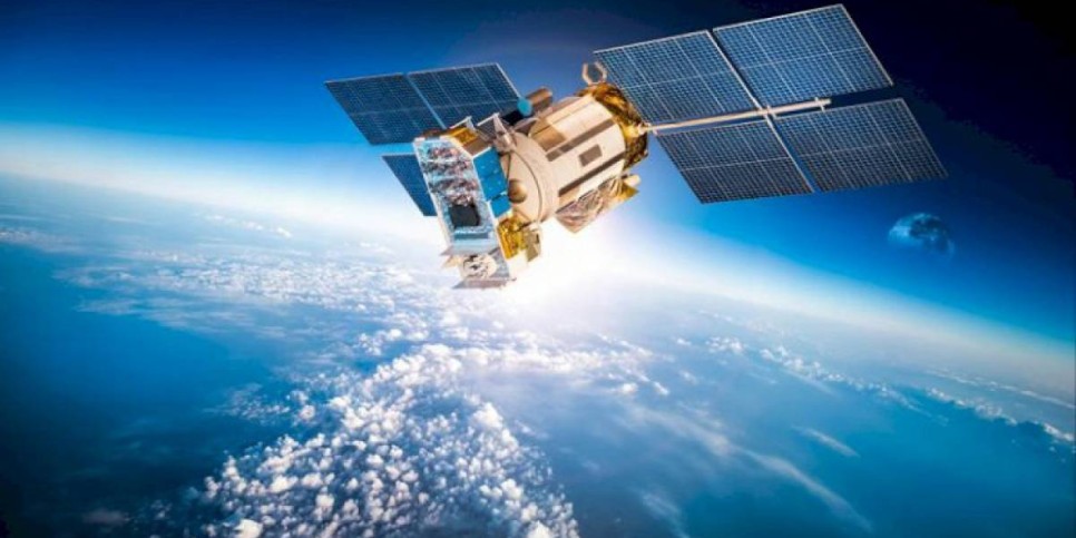 
                    Китай планирует запустить около 13 000 интернет-спутников для «подавления» Starlink
                