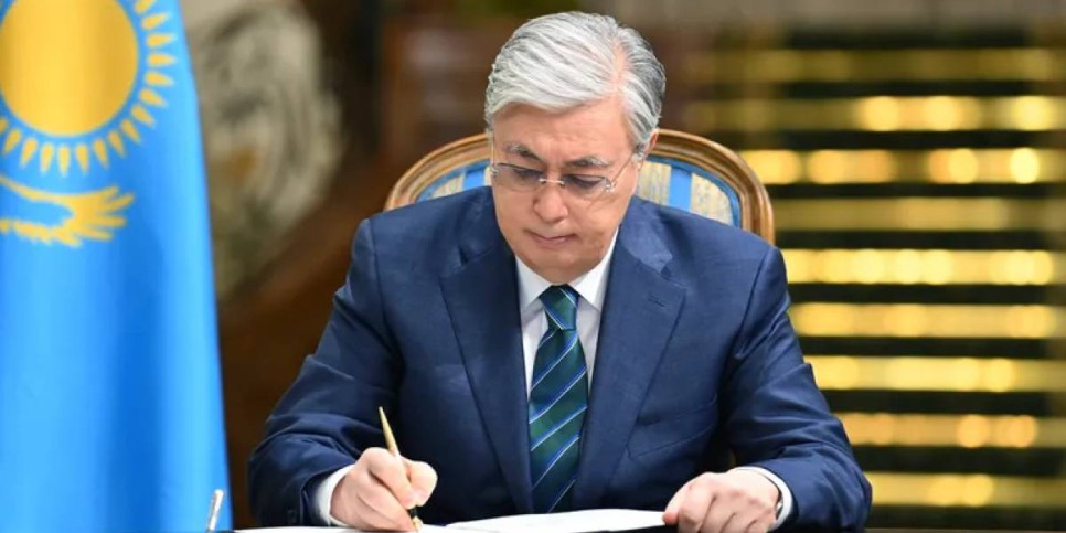 
                    Токаев выразил соболезнования премьер-министру Индии
                