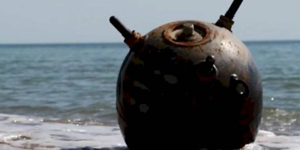 
                    Морская мина взорвалась на берегу Батуми
                