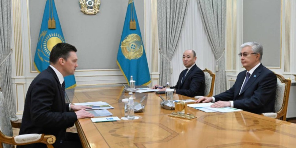 
                    Токаев принял председателя правления Евразийского банка развития 
                