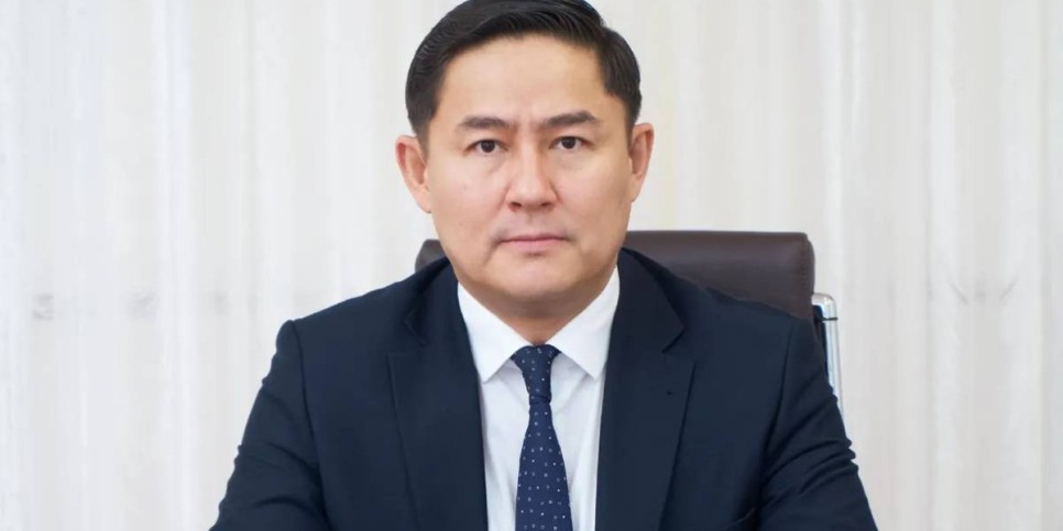 
                    Экс-министр юстиции Азамат Ескараев стал послом Казахстана в Индии
                