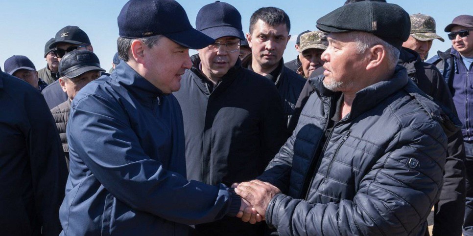 
                    Олжас Бектенов проверил паводковую ситуацию в Кульсары
                