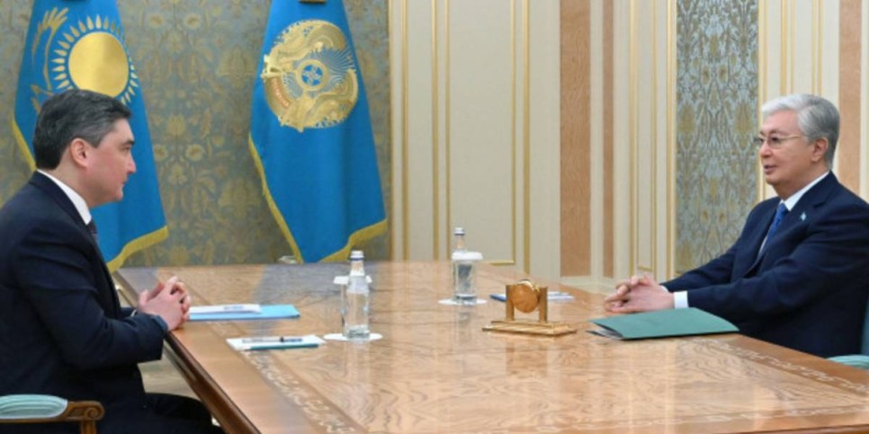 
                    Глава государства принял Премьер-министра Олжаса Бектенова
                
