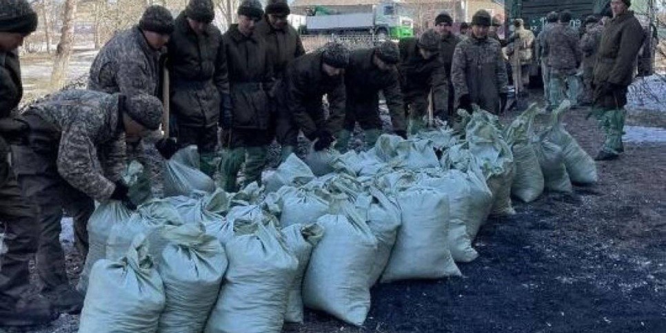 
                    Минобороны направит дополнительные силы для борьбы с паводками
                