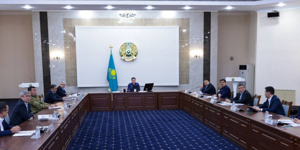 
                    Бектенов провел республиканское совещание по подготовке к паводковому периоду
                