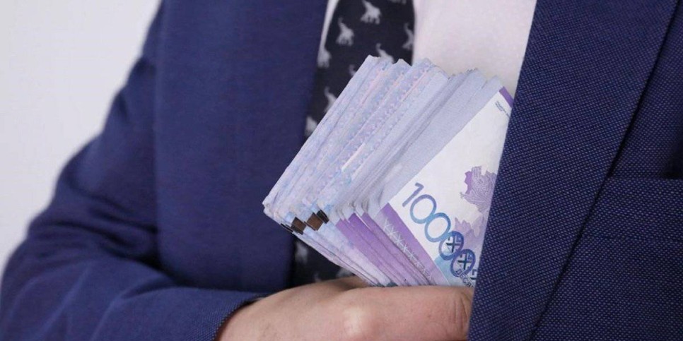 
                    Бухгалтер школы в Актобе украла 413 миллионов тенге
                