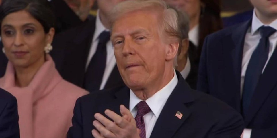 
                    Дональд Трамп стал 47-м президентом США
                