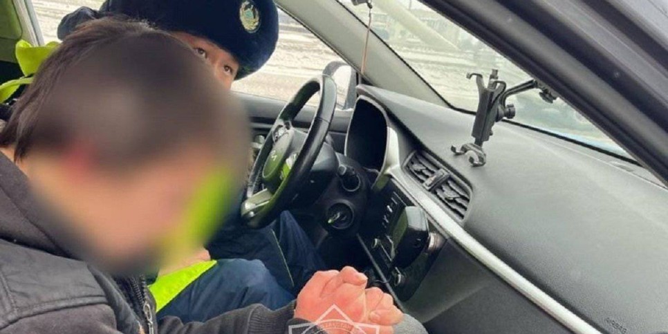 
                    В области Абай диспетчер службы спасения предотвратила попытку суицида
                