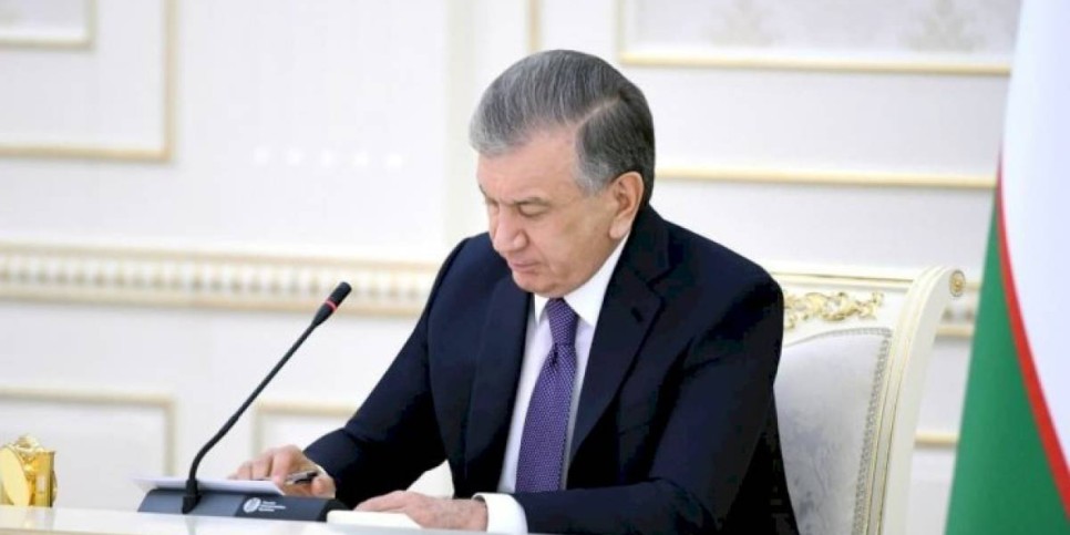 
                    Режим ЧП ввел Президент Узбекистана в Каракалпакстане
                
