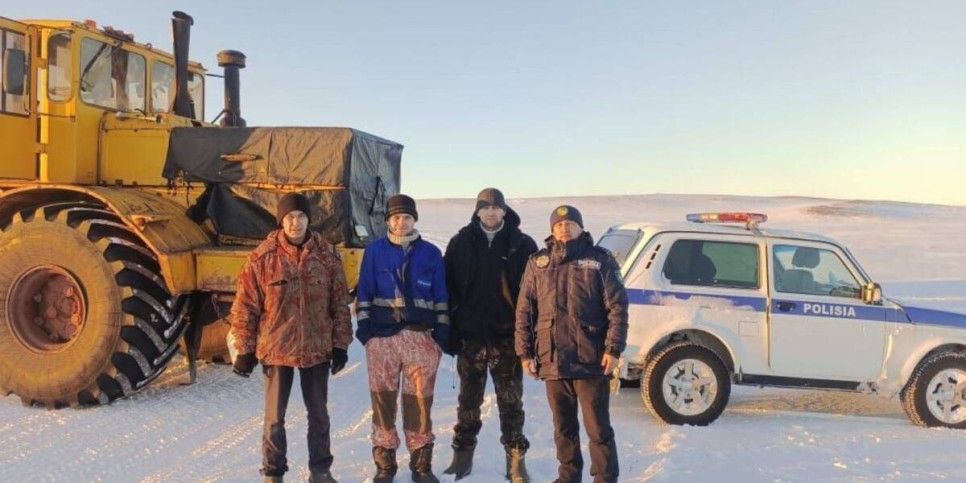 
                    Спас полицейский: четыре дня в степи провели карагандинцы
                