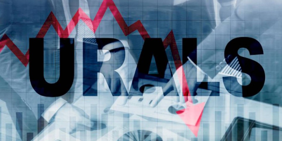 
                    Индия отказалась от российской нефти
                