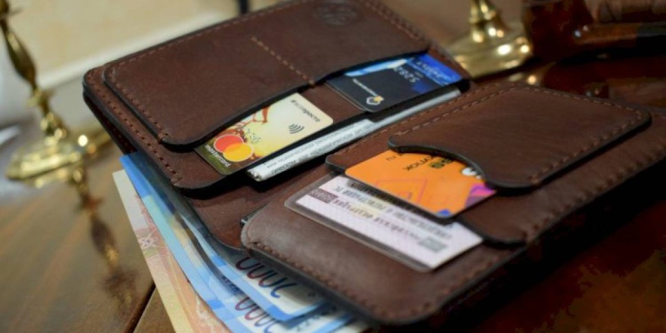 
                    Мужчина две недели не знал, что стал долларовым миллионером
                
