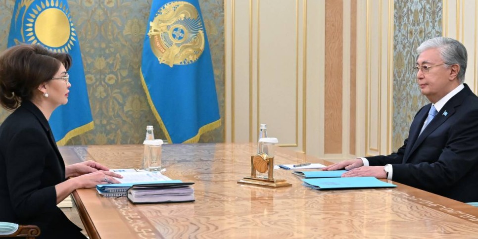 
                    Токаев поручил Балаевой взять на особый контроль подготовку к важным датам
                