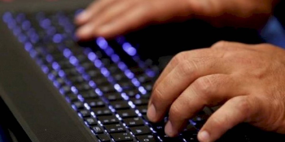 
                    Кибервойска для защиты предложили создать в России
                