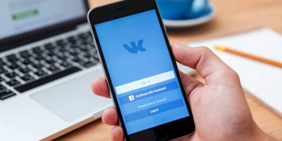
                    Соцсеть «ВКонтакте» запустила приложение для переноса фото и видео из Instagram
                