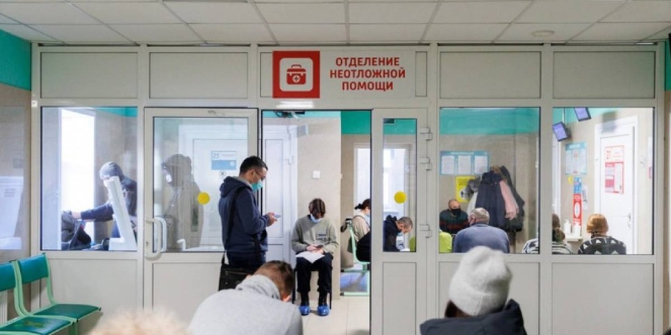 
                    12-летняя девочка умерла в поезде Тюмень – Адлер: остальные 124 ребенка попали в больницу
                