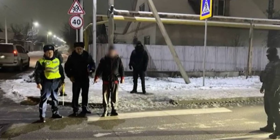 
                    Сбивший насмерть подростка водитель задержан в Алматы
                