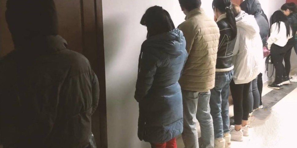 
                    Иностранных проституток задержали в Алматы
                