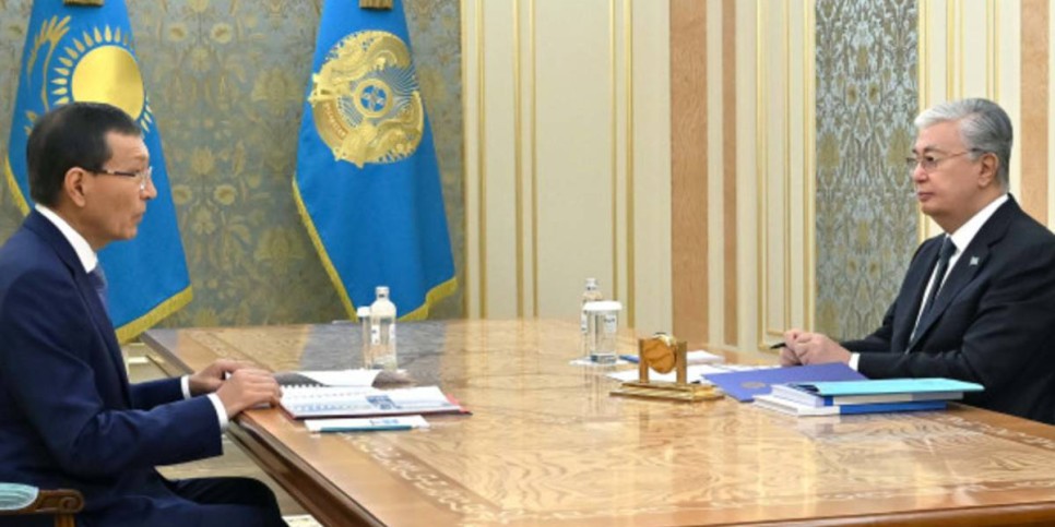 
                    Токаев принял председателя ЦИК РК
                