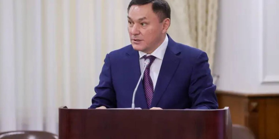 
                    Токаев освободил Маржикпаева от должности министра спорта
                