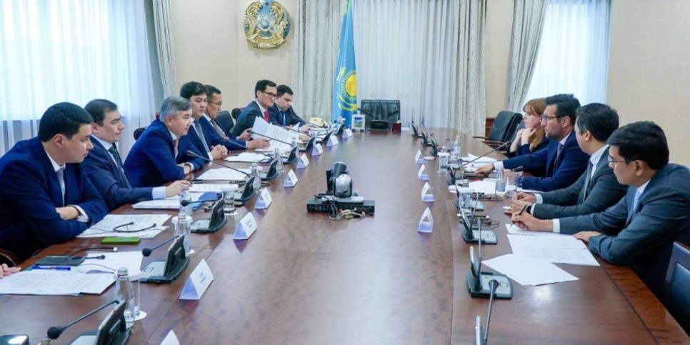 
                    В Правительстве Казахстана обсудили сотрудничество с ЕБРР
                