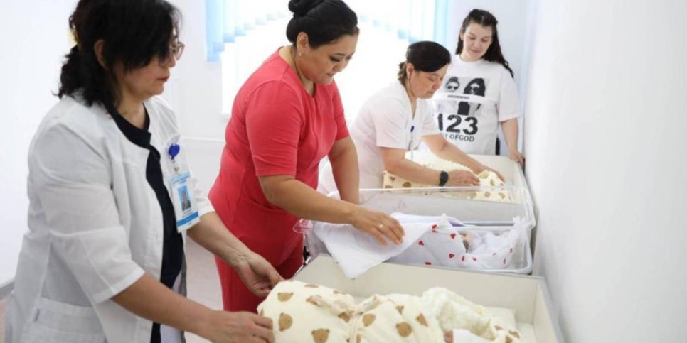
                    В Актобе родились тройняшки
                
