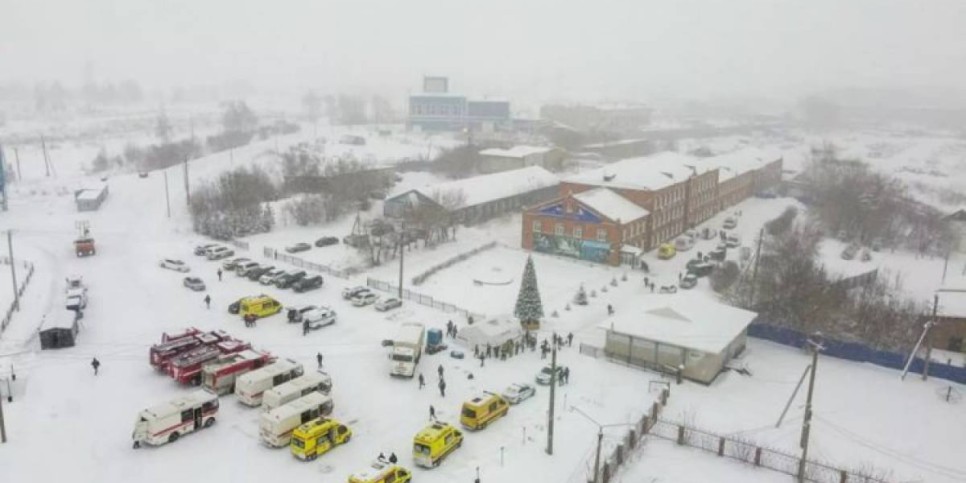 
                    При аварии на шахте в Кузбассе погибли 9 человек
                