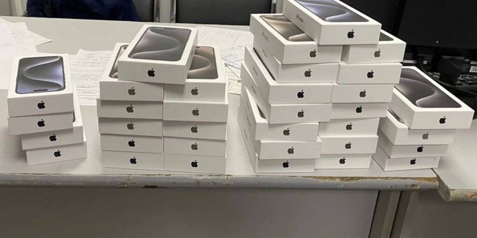 
                    Контрабанду iPhone 15 пресекли в аэропорту Алматы
                