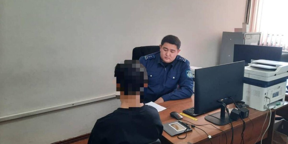 
                    Парень проиграл стипендию на ставках и ограбил девушку в Шымкенте
                