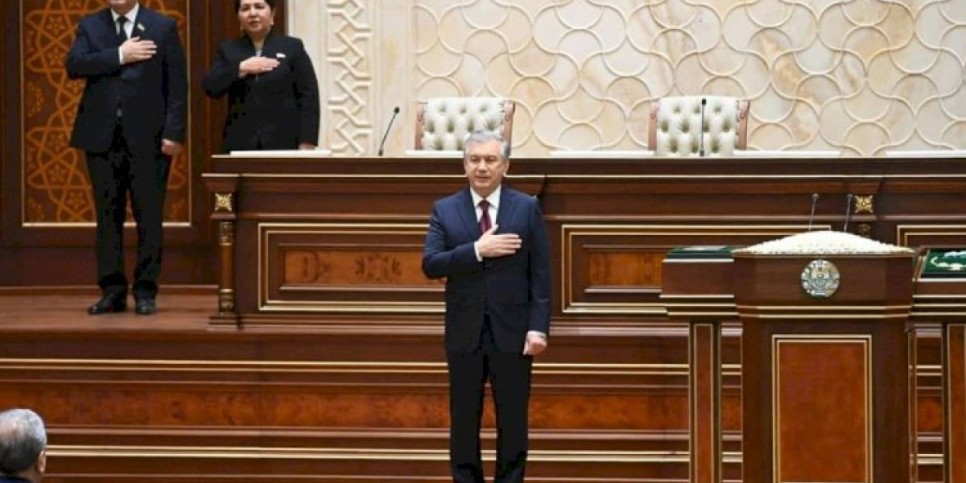 
                    Шавкат Мирзиёев вступил в должность Президента Узбекистана
                