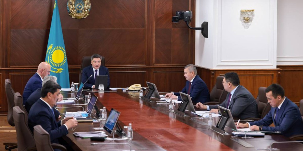 
                    Проблемы инвесторов на местах решать в ручном режиме поручил Бектенов
                