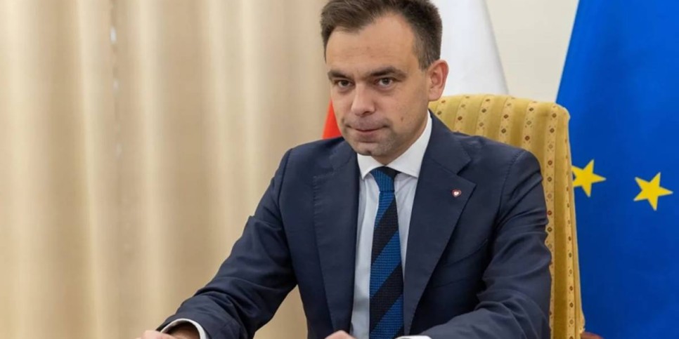 
                    Польша выделит около 1 млрд евро на строительство первой АЭС
                