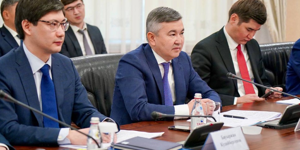 
                    В Казахстане ускорят процедуры по совместным проектам с Азиатским банком развития
                