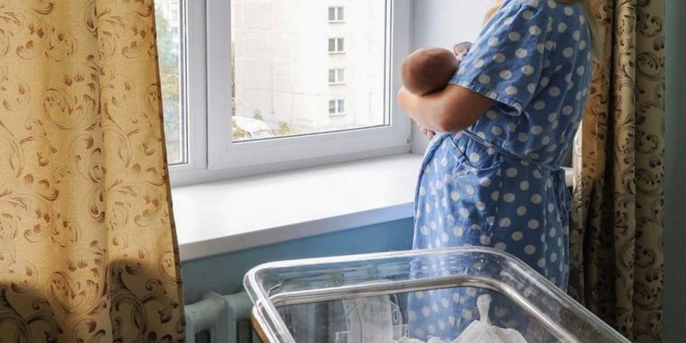 
                    В Каскелене женщина выбросилась из окна роддома
                