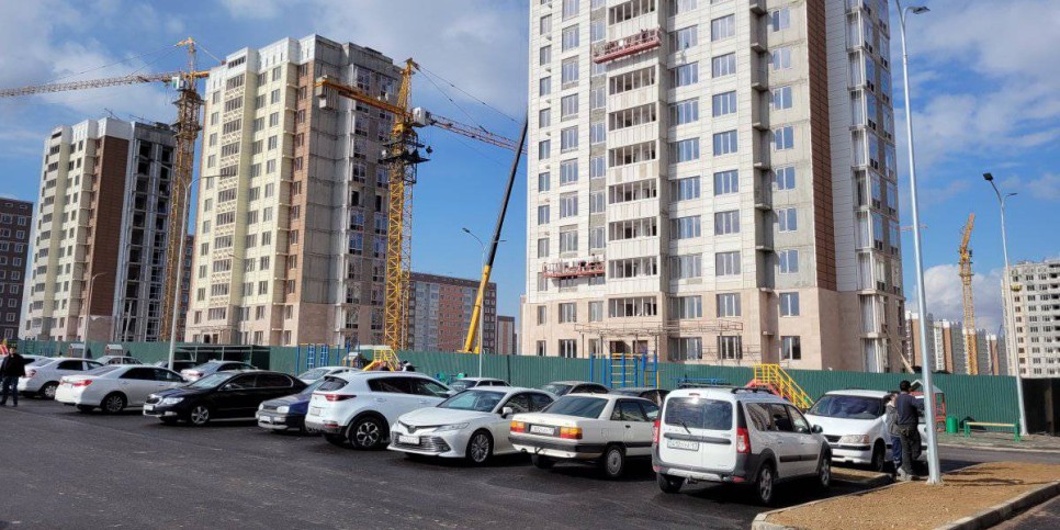 
                    Пожар в ЖК «Аккент»: Алихан Смаилов поручил проверить новые многоэтажные дома
                