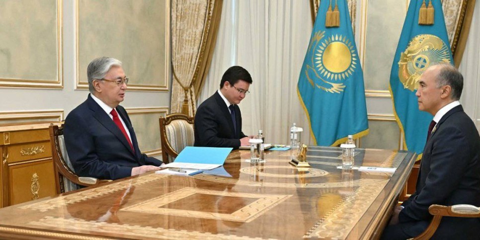 
                    Токаев поручил активизировать работу по защите прав предпринимателей
                