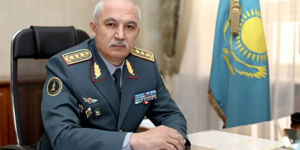 
                    Уволенный на днях министр обороны Руслан Жаксылыков опроверг задержание
                